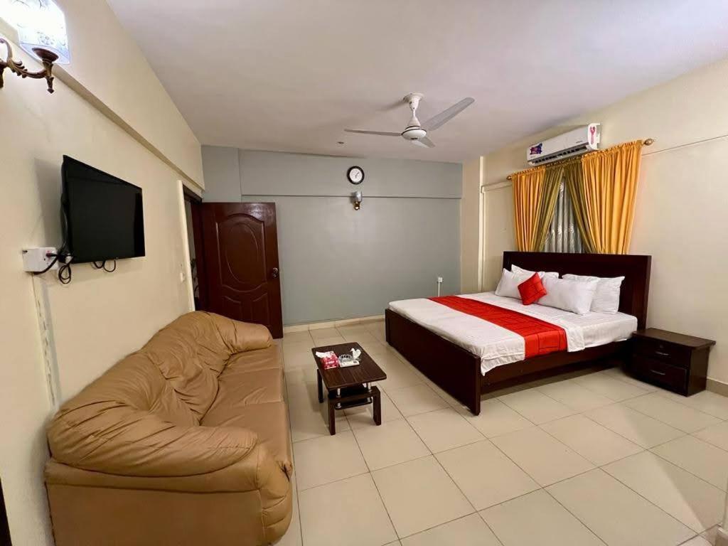 Hotel Rooms Dha Карачи Номер фото